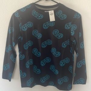Old Navy boys gaming long sleeve T shirt size 8
